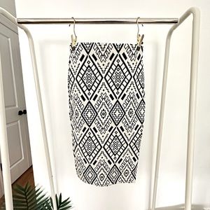 ZARA Trafaluc - Patterned Midi Skirt SIZE SMALL